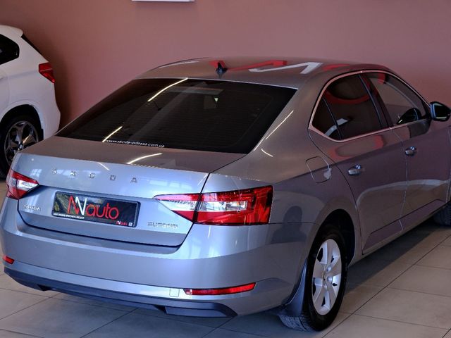 Skoda Superb - зображення 5