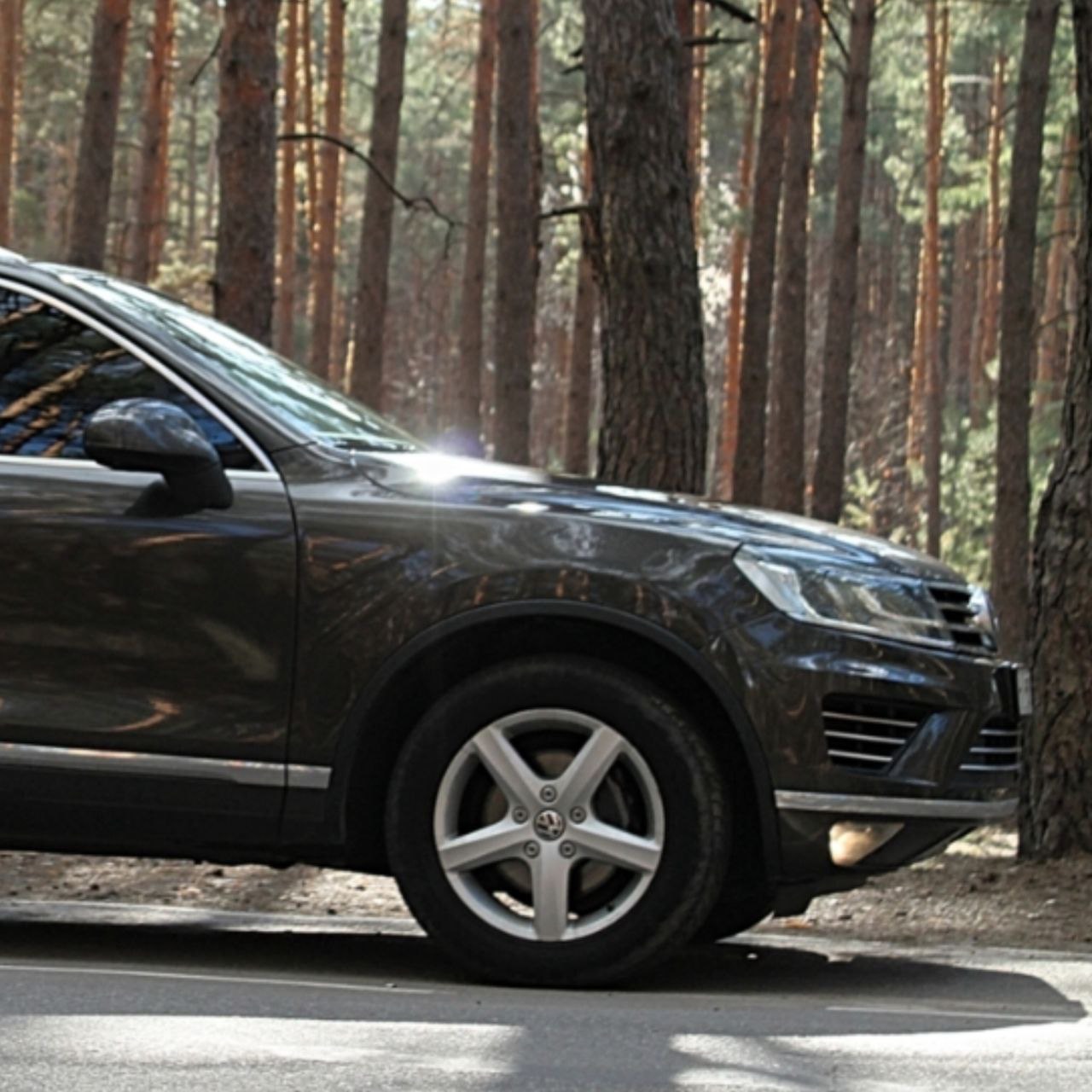Volkswagen Touareg - фото 4