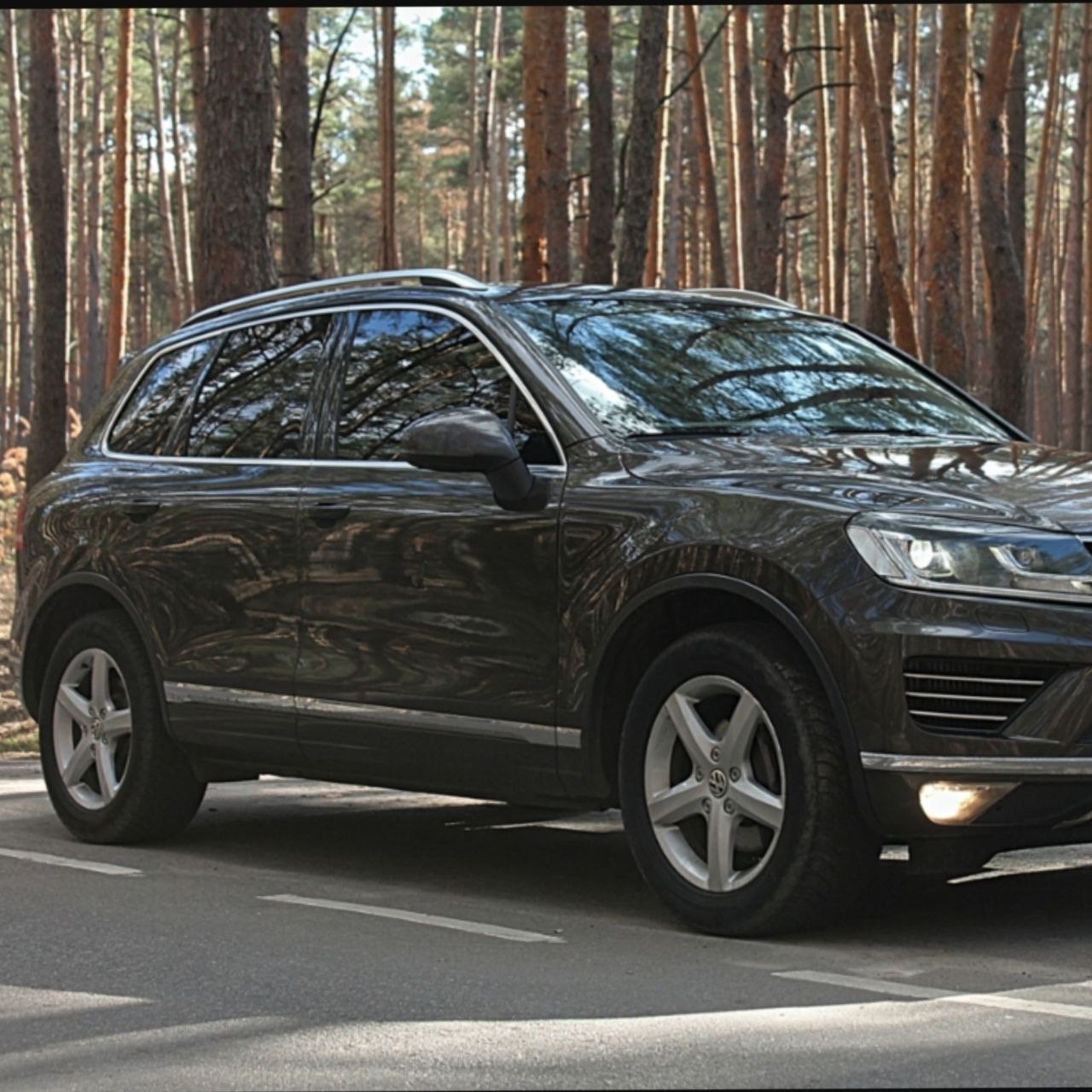 Volkswagen Touareg - фото 6