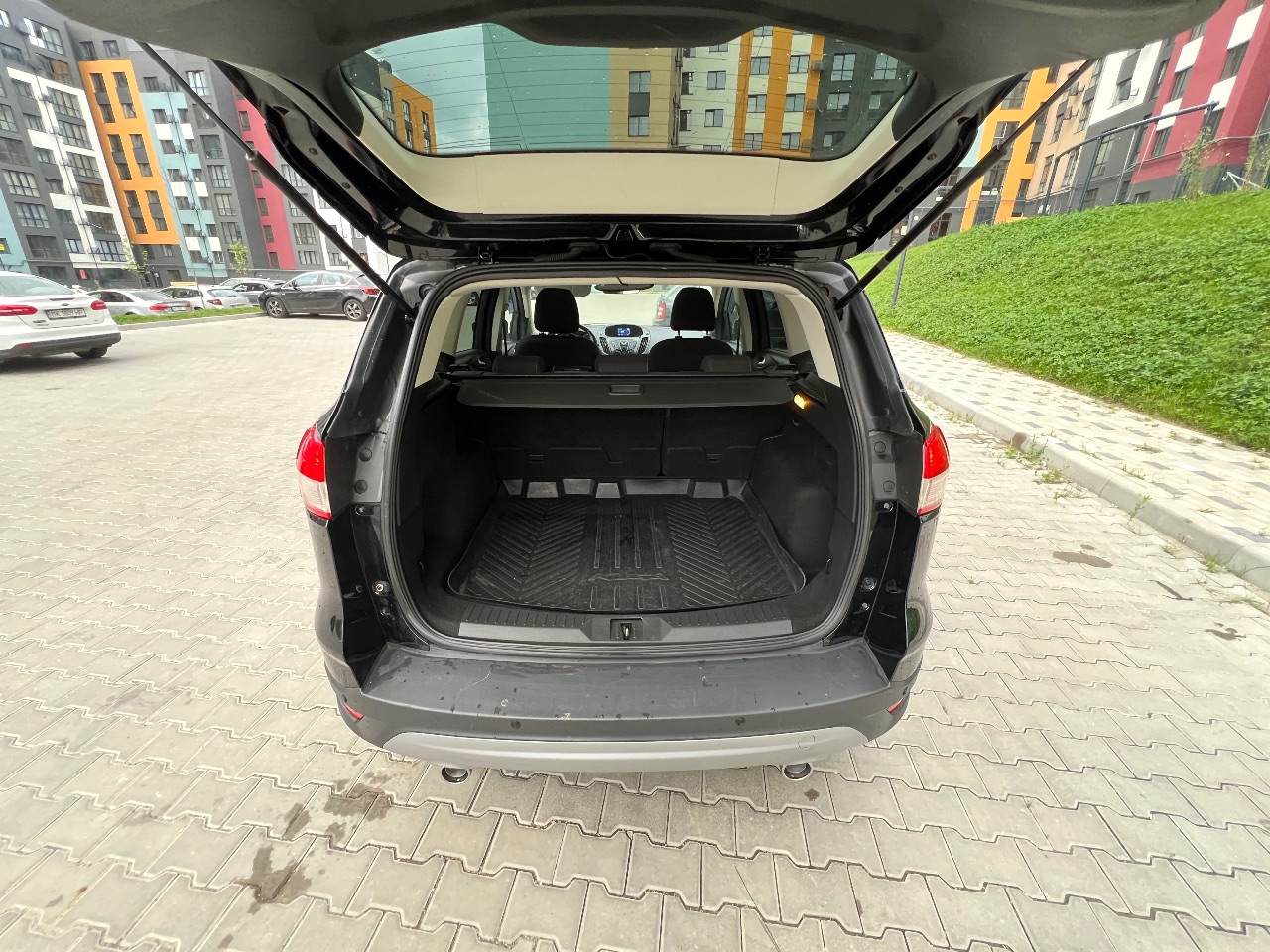 Ford Kuga - фото 23
