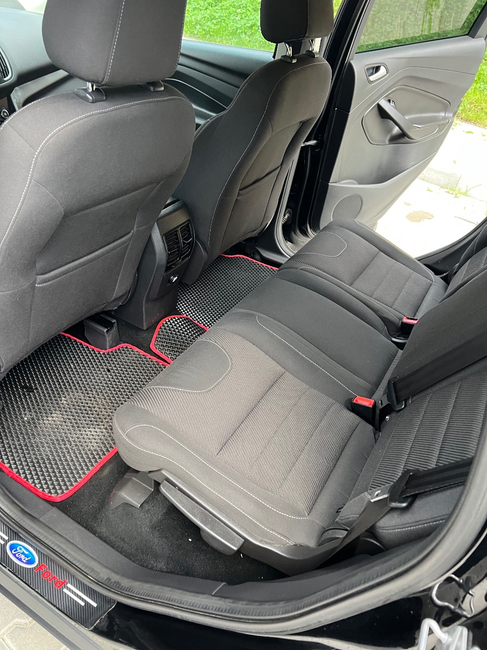 Ford Kuga - фото 29