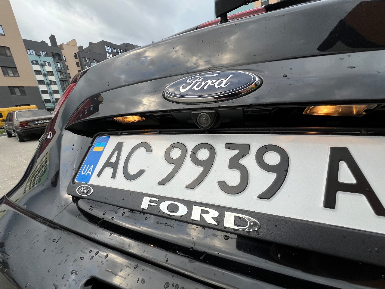 Ford Kuga - фото 22