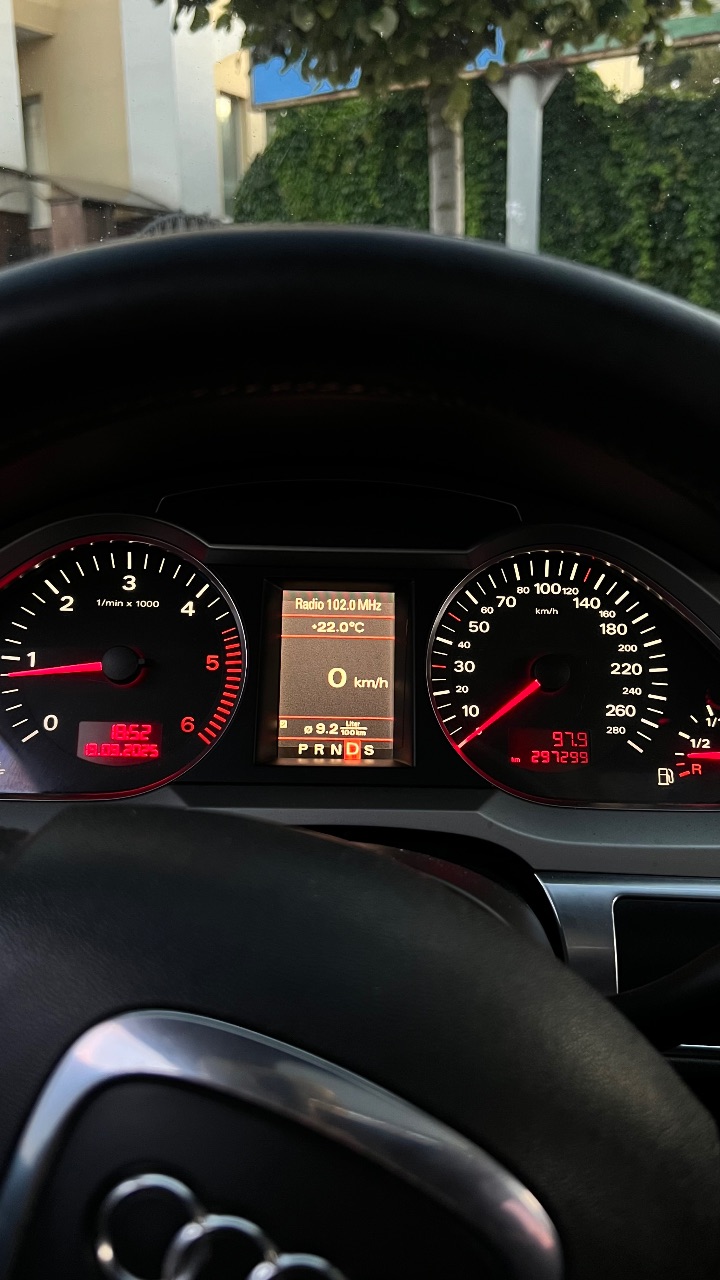 Audi A6 - фото 10