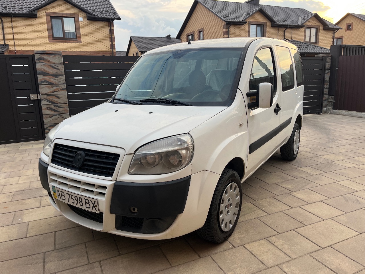 Fiat Doblo - фото 1