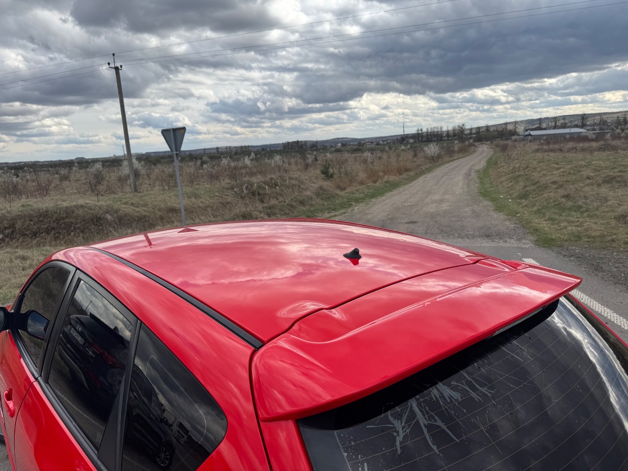 Mazda 3 - фото 8