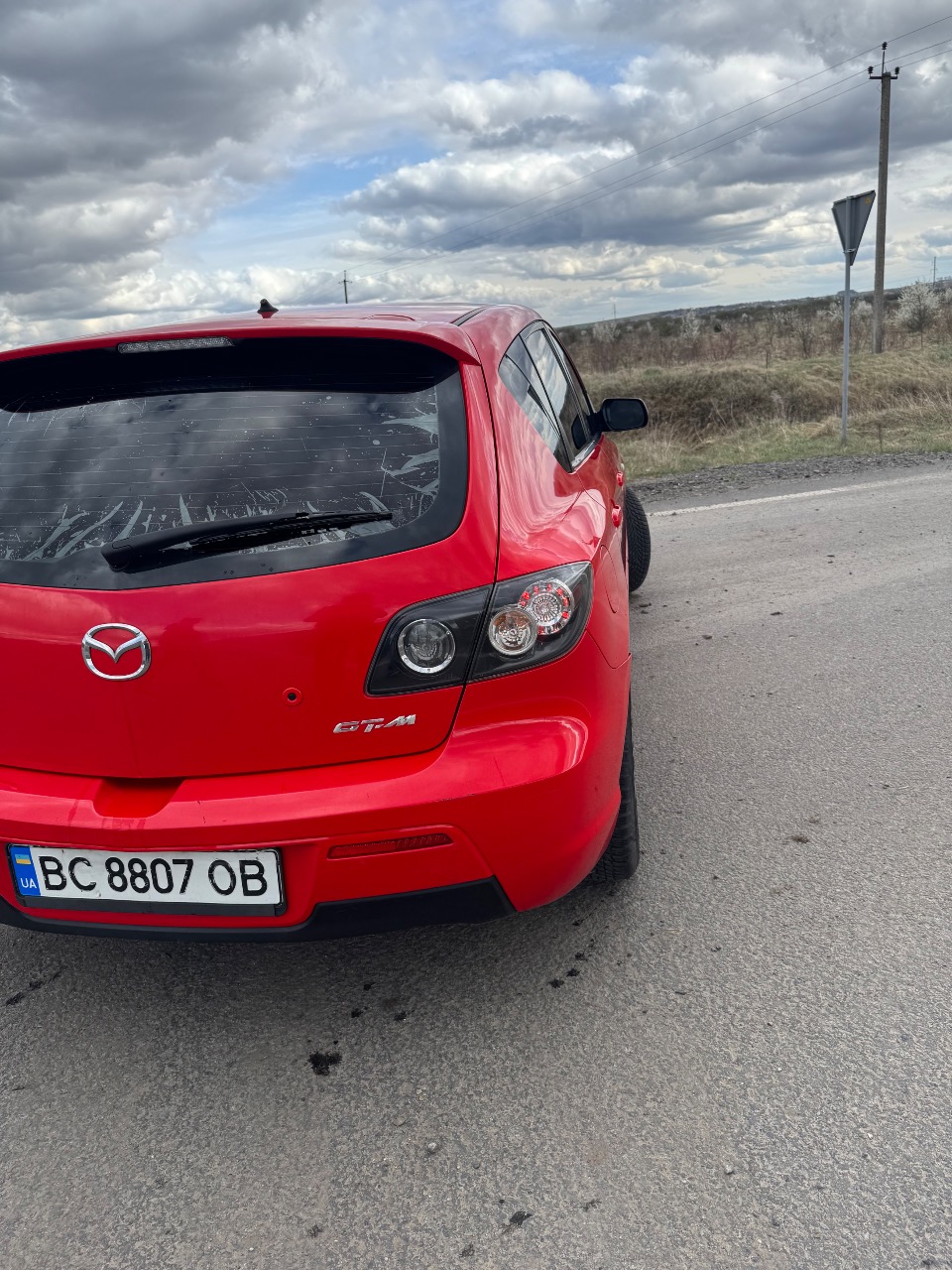 Mazda 3 - фото 3