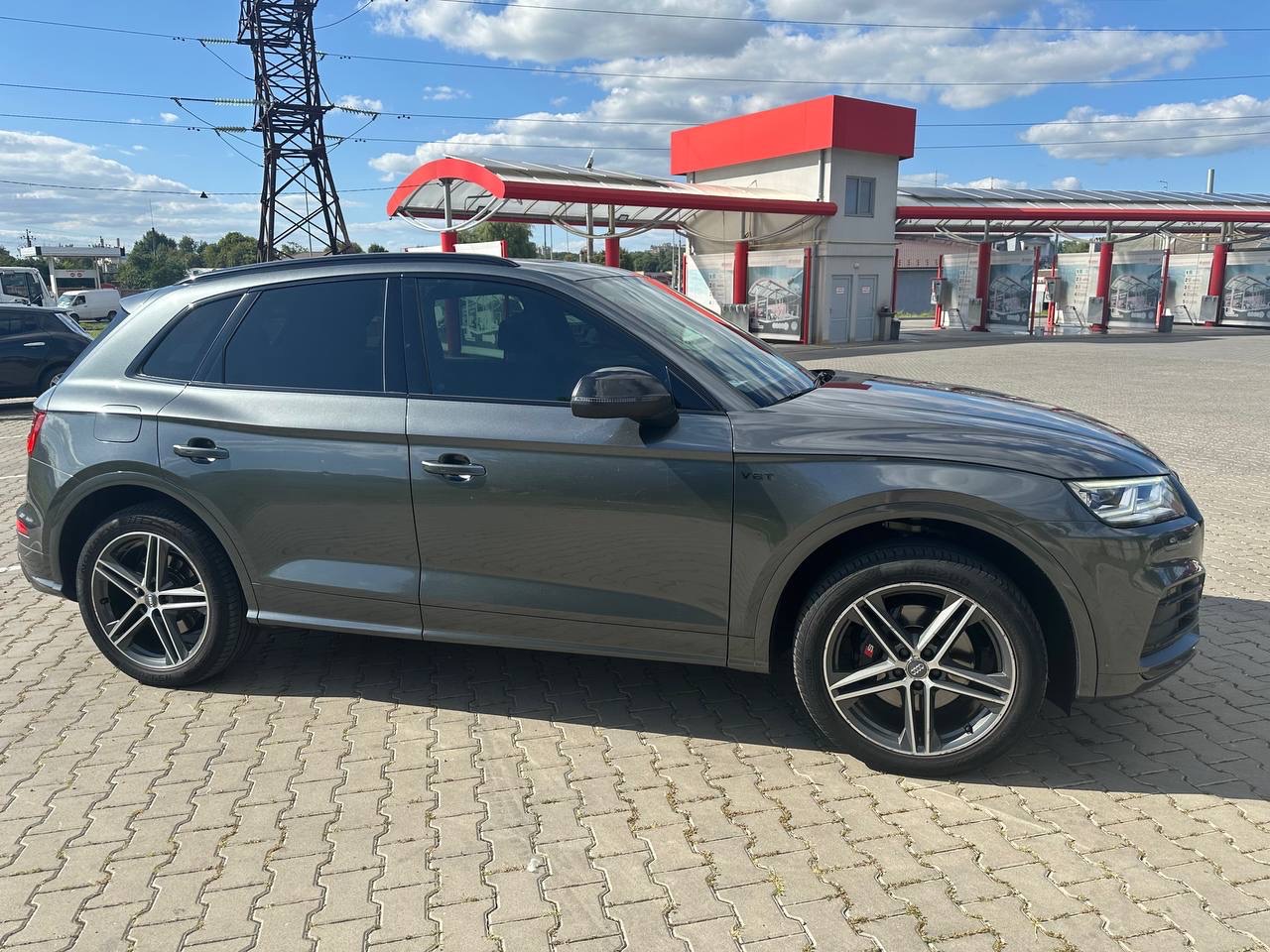 Audi SQ5 - фото 13