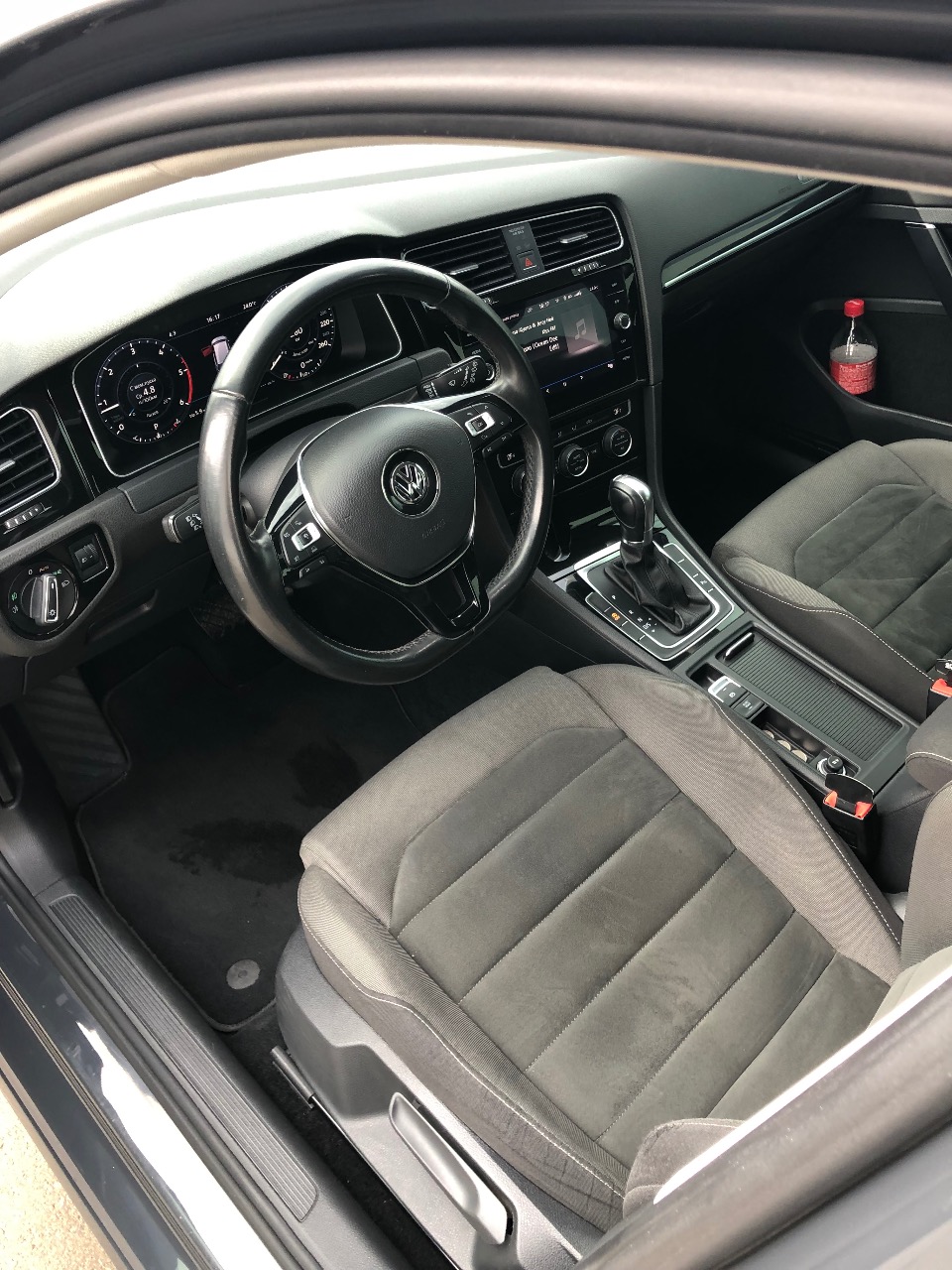 Volkswagen Golf - фото 33