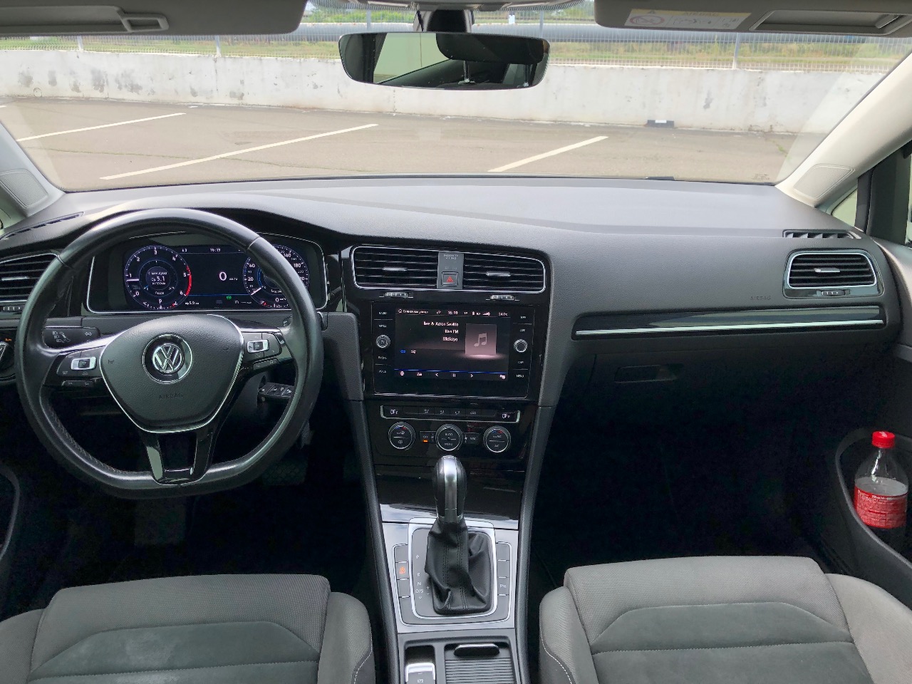 Volkswagen Golf - фото 11