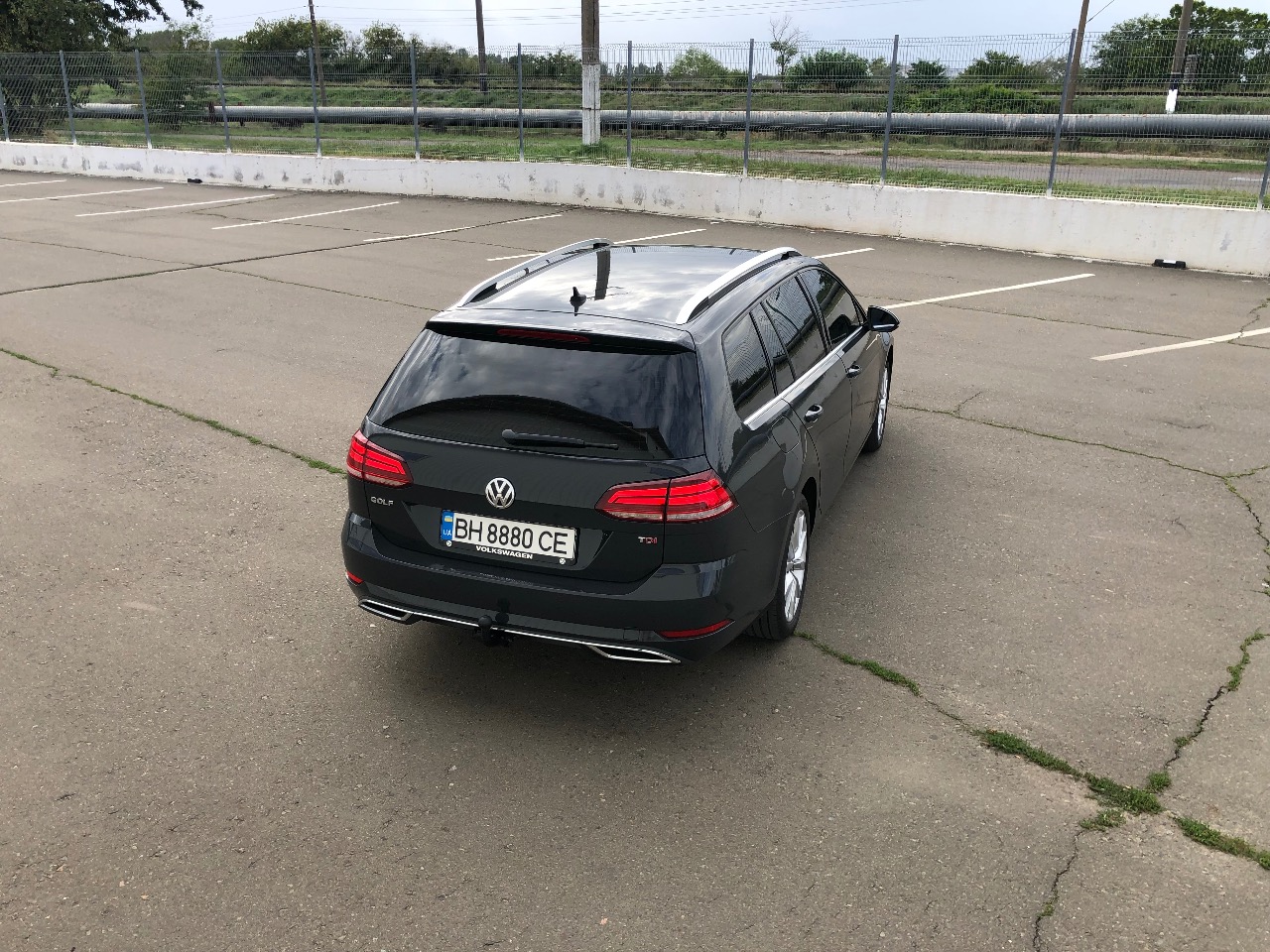 Volkswagen Golf - фото 23