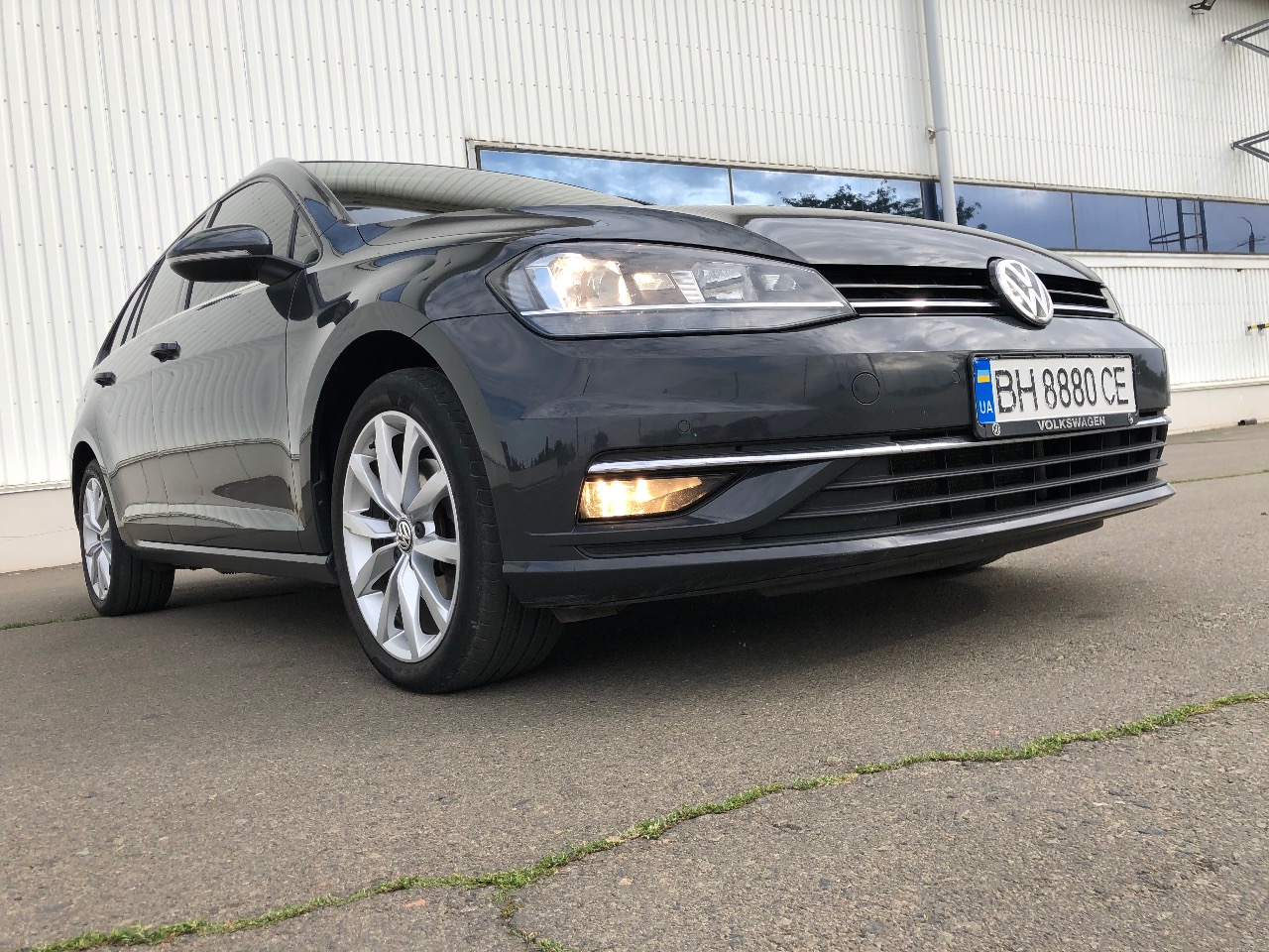 Volkswagen Golf - фото 24