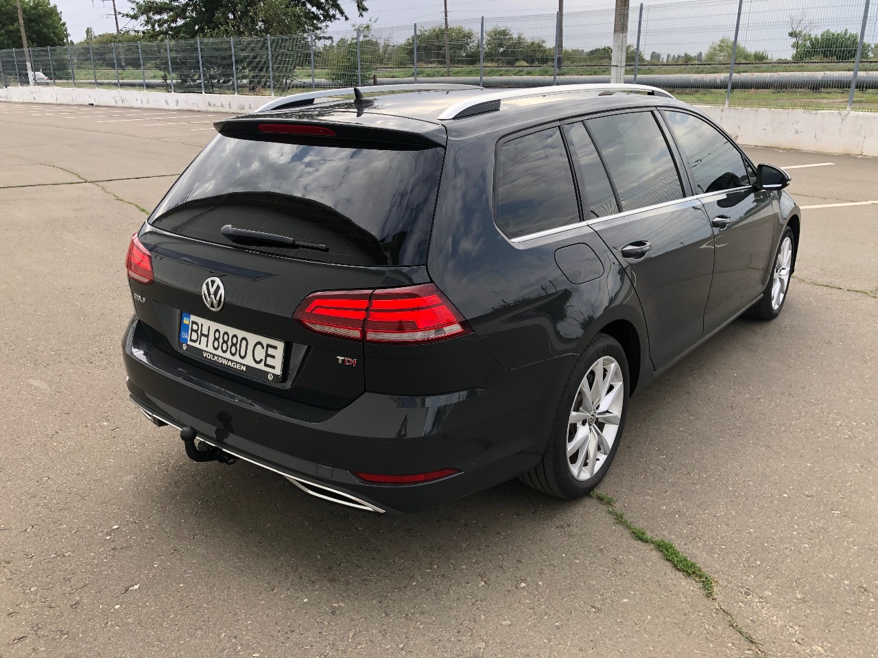 Volkswagen Golf - фото 26