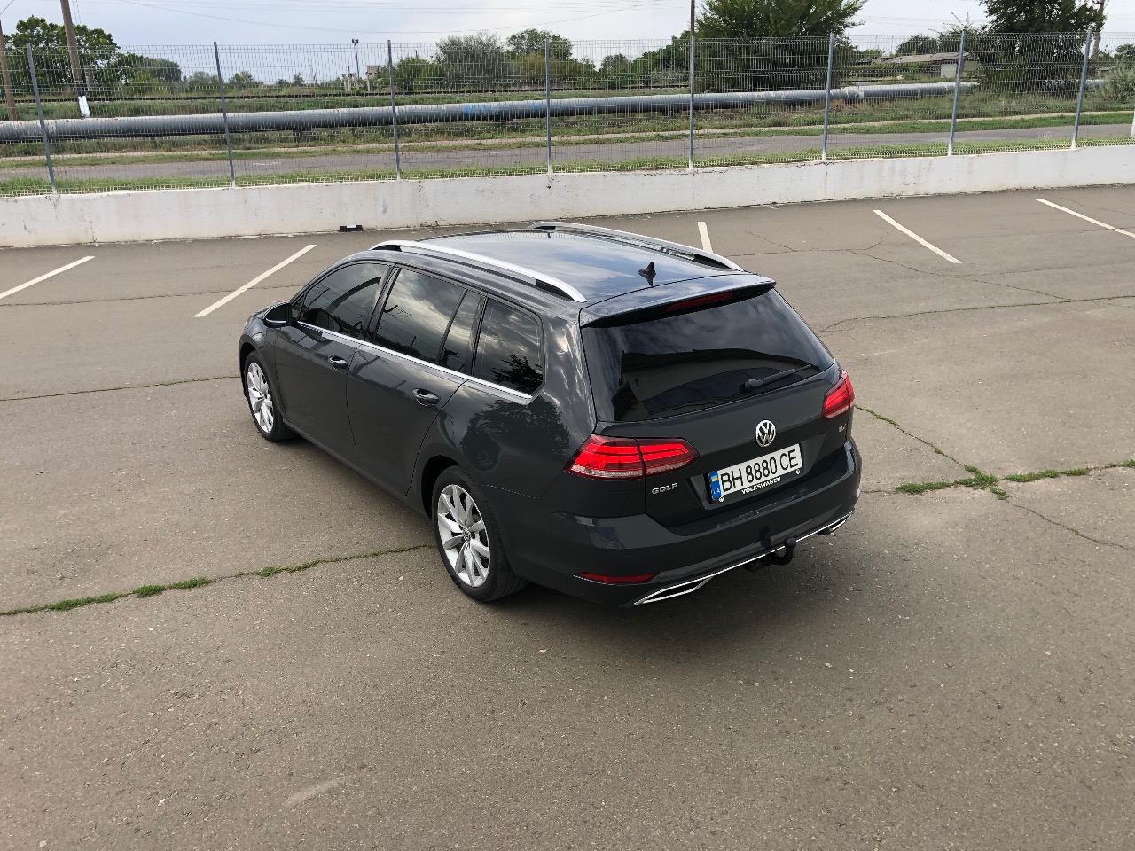 Volkswagen Golf - фото 19