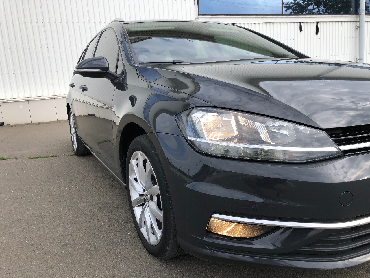 Volkswagen Golf - фото 17