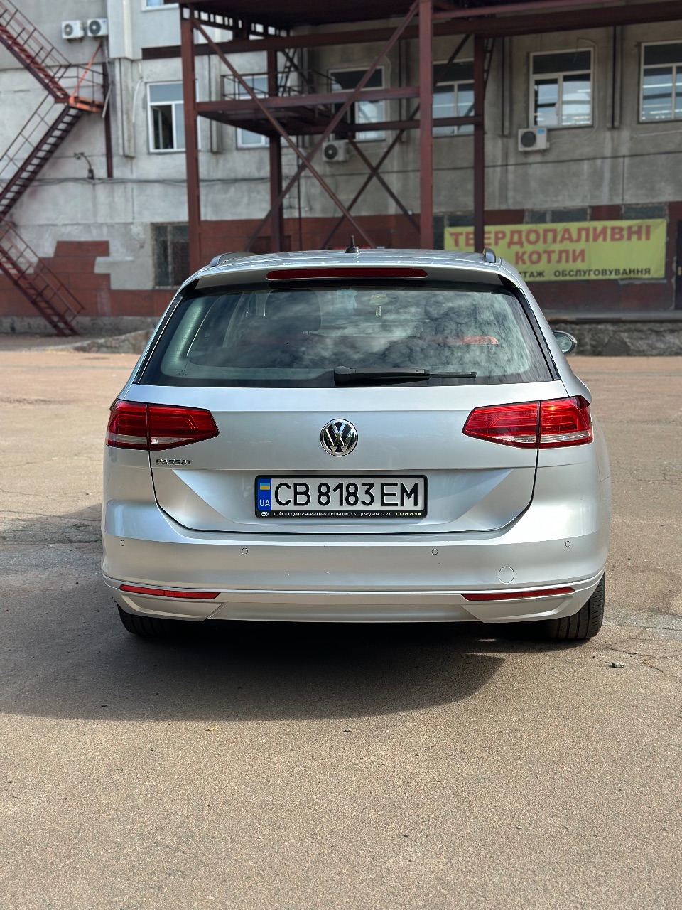 Volkswagen Passat - фото 7