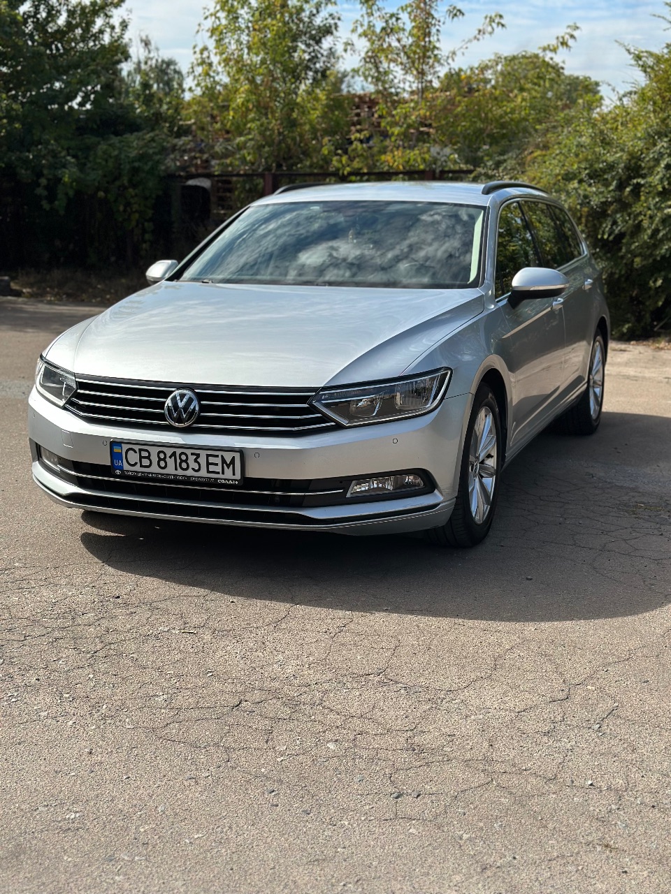 Volkswagen Passat - фото 1