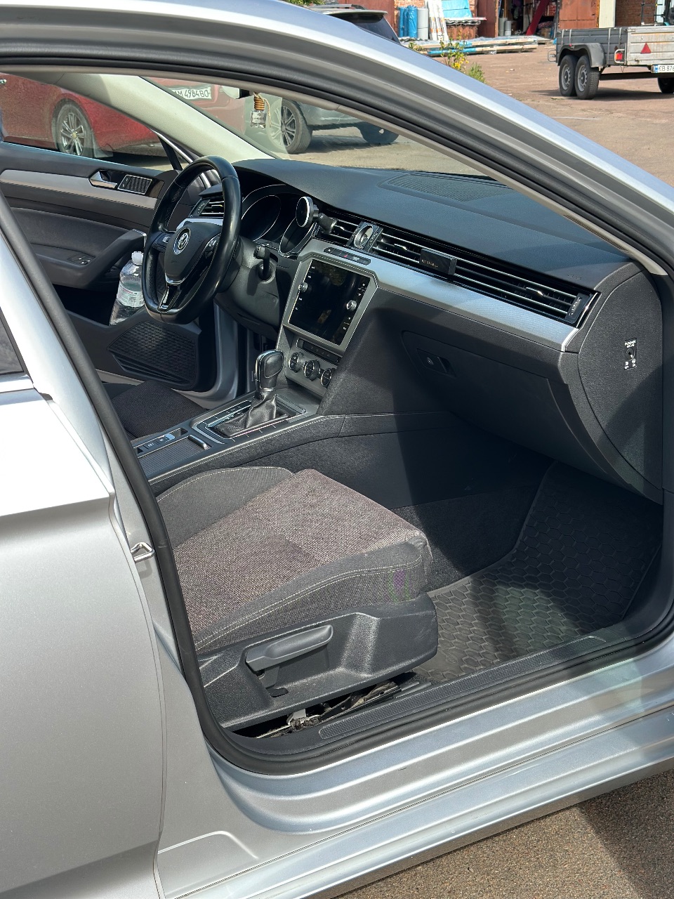 Volkswagen Passat - фото 21