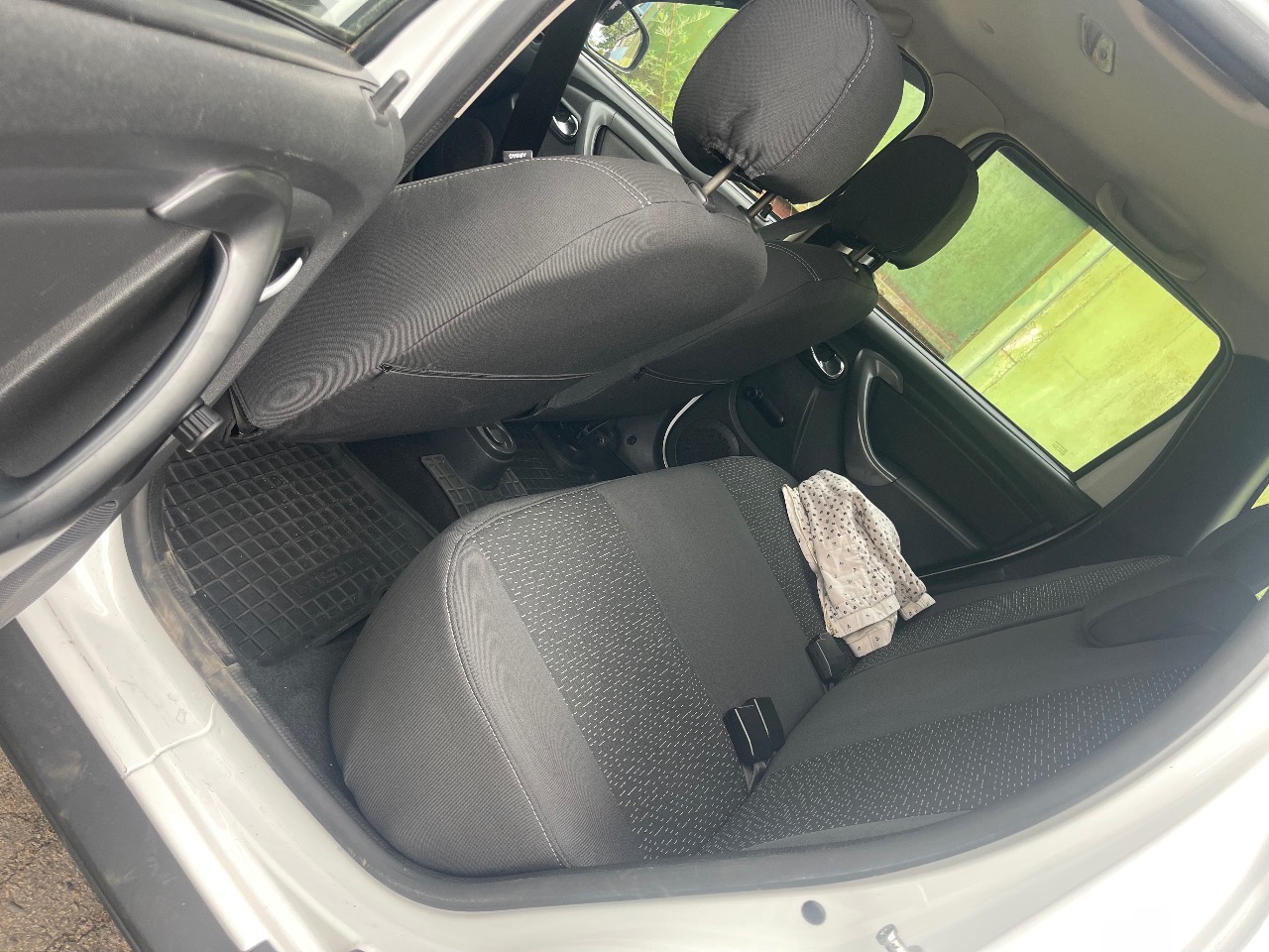 Renault Duster - фото 8