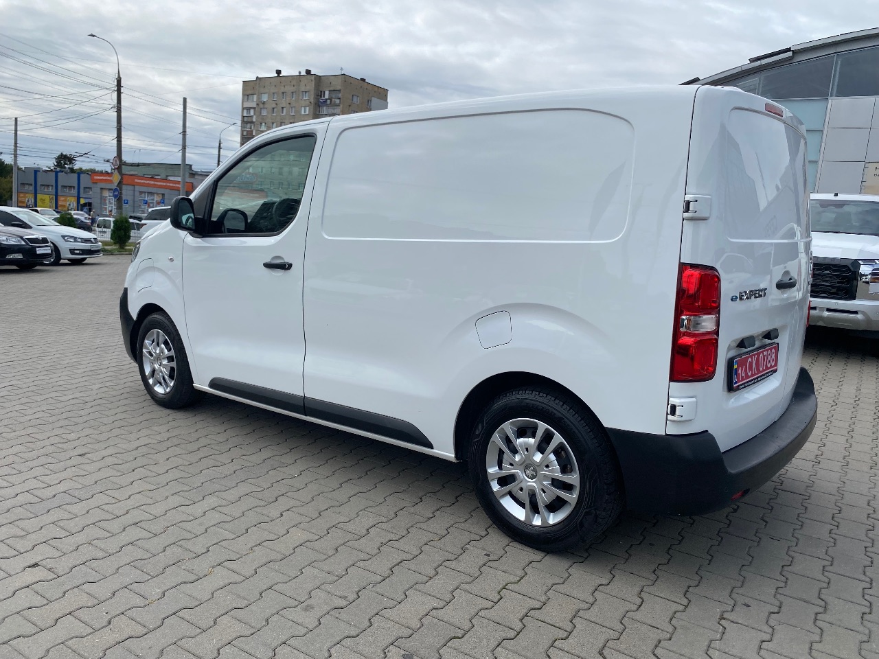 Peugeot Expert - фото 6