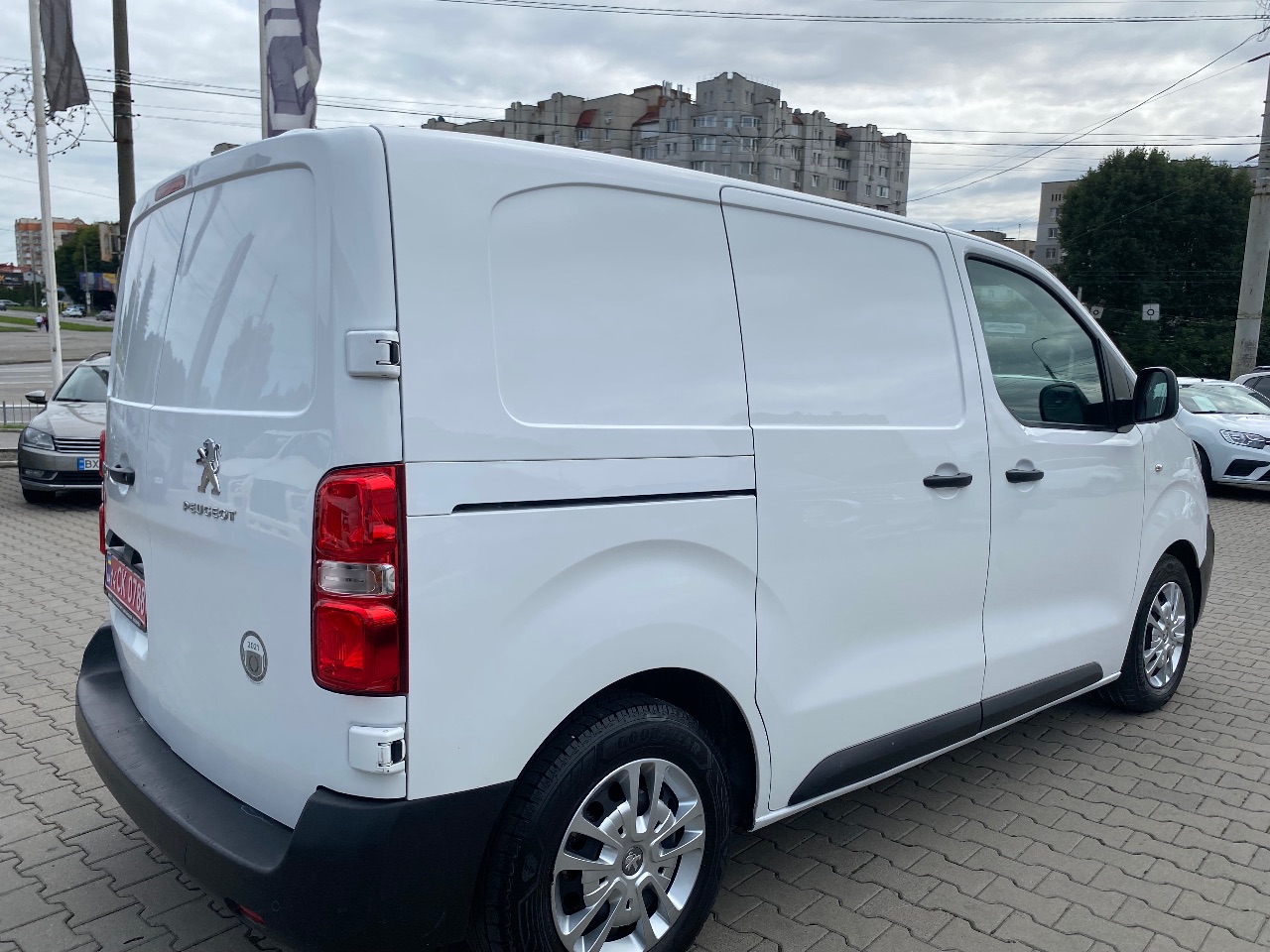 Peugeot Expert - фото 3