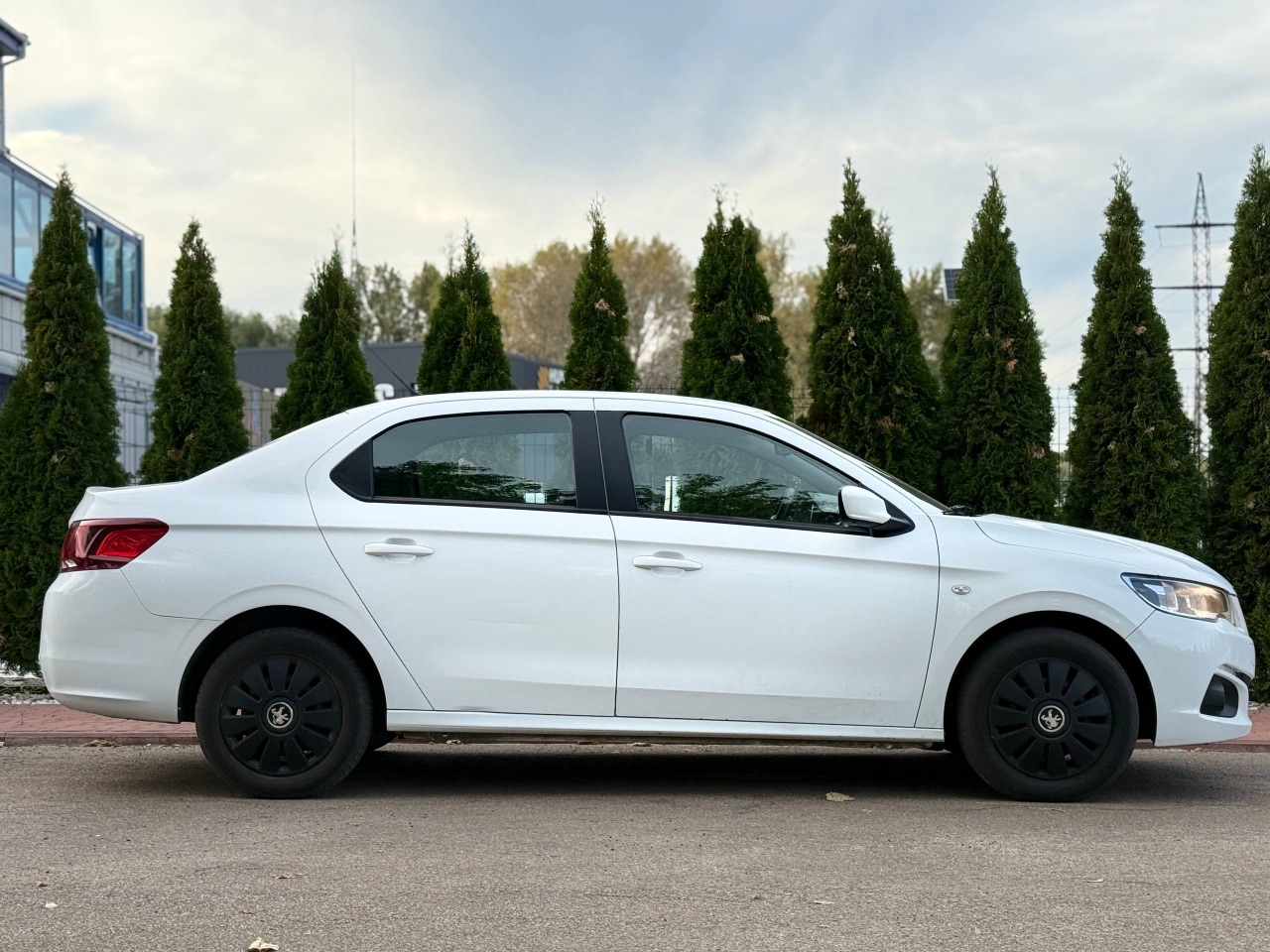 Peugeot 301 - фото 6