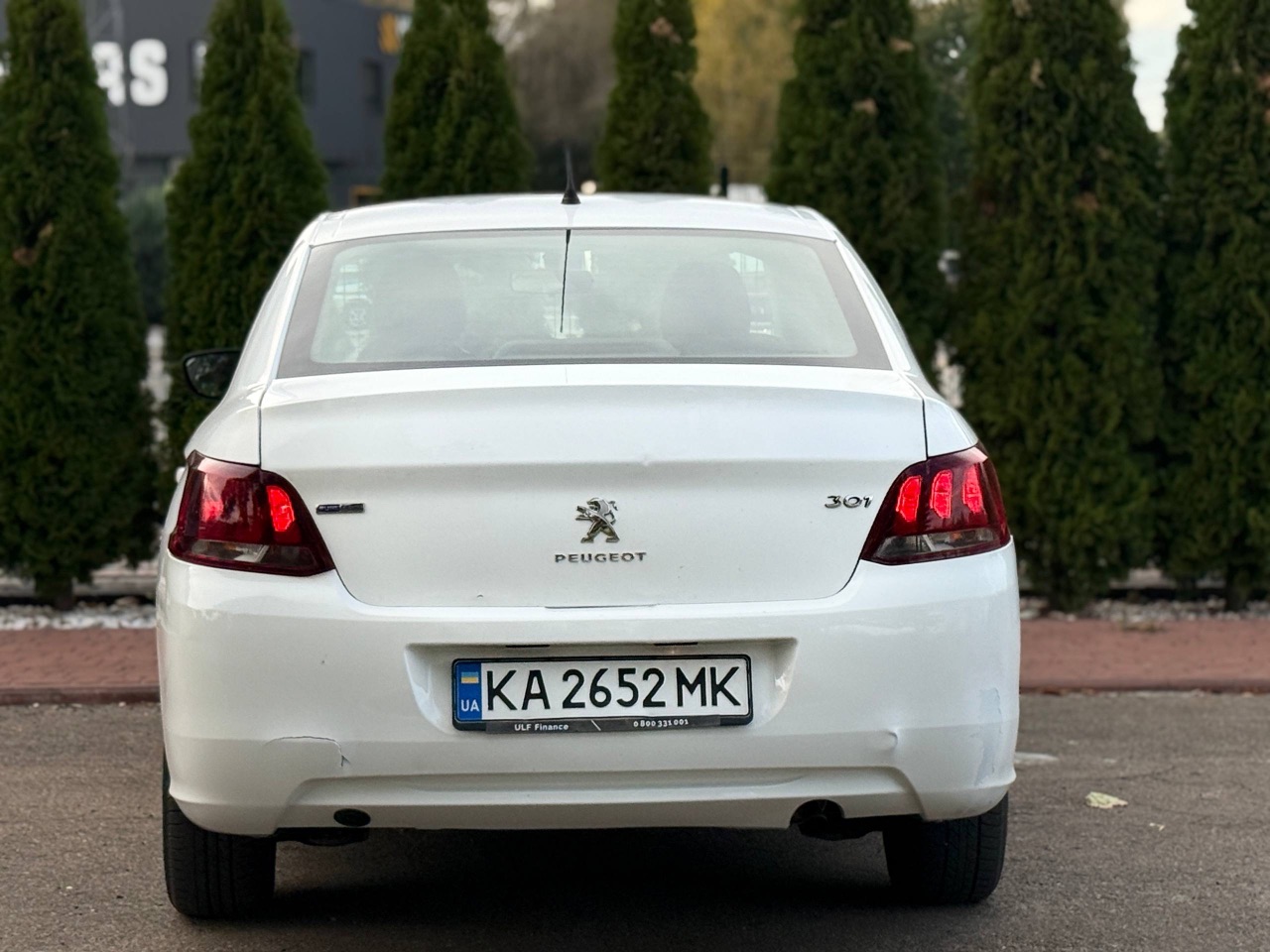 Peugeot 301 - фото 10