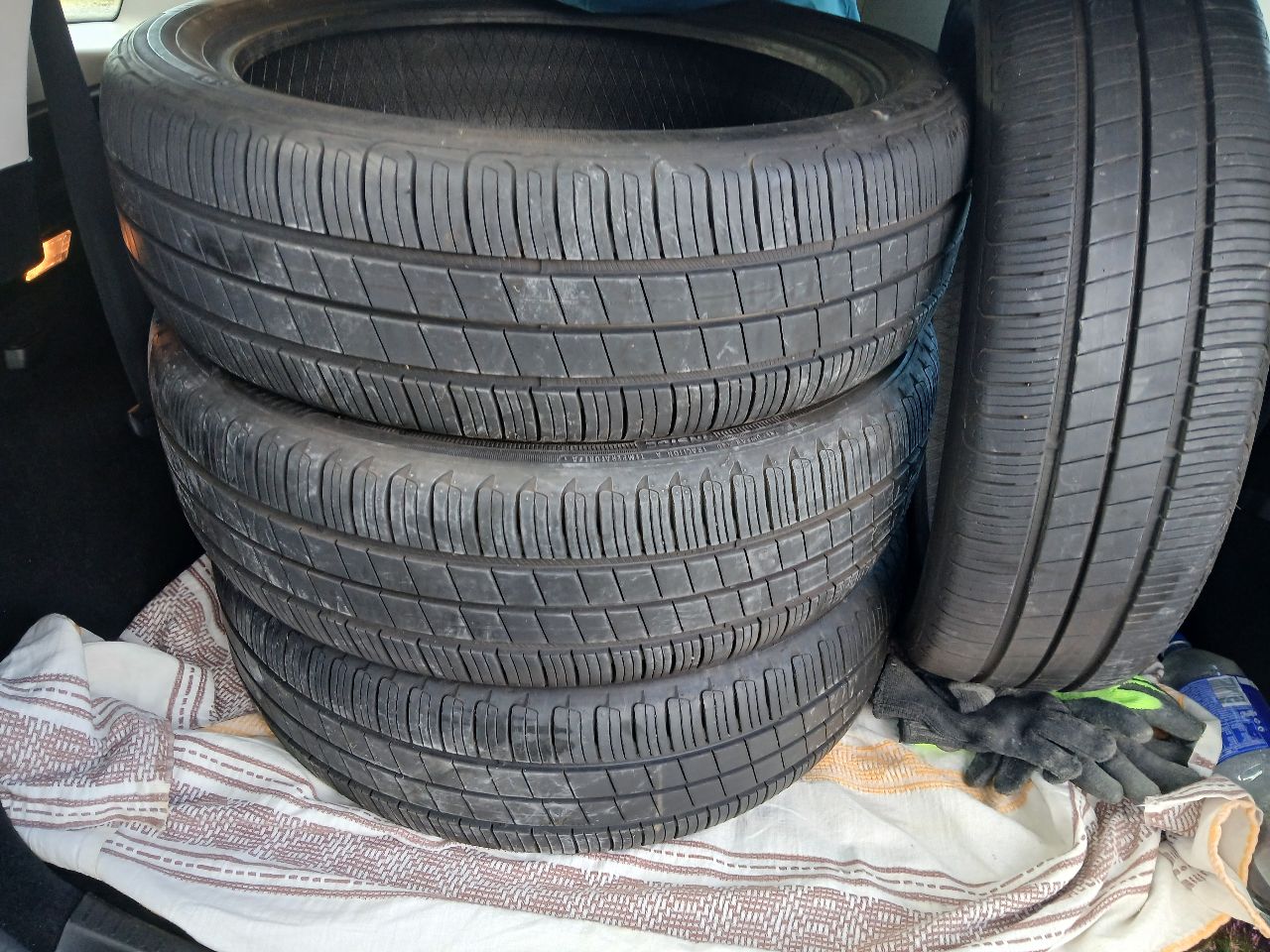 Renault Scenic - фото 11