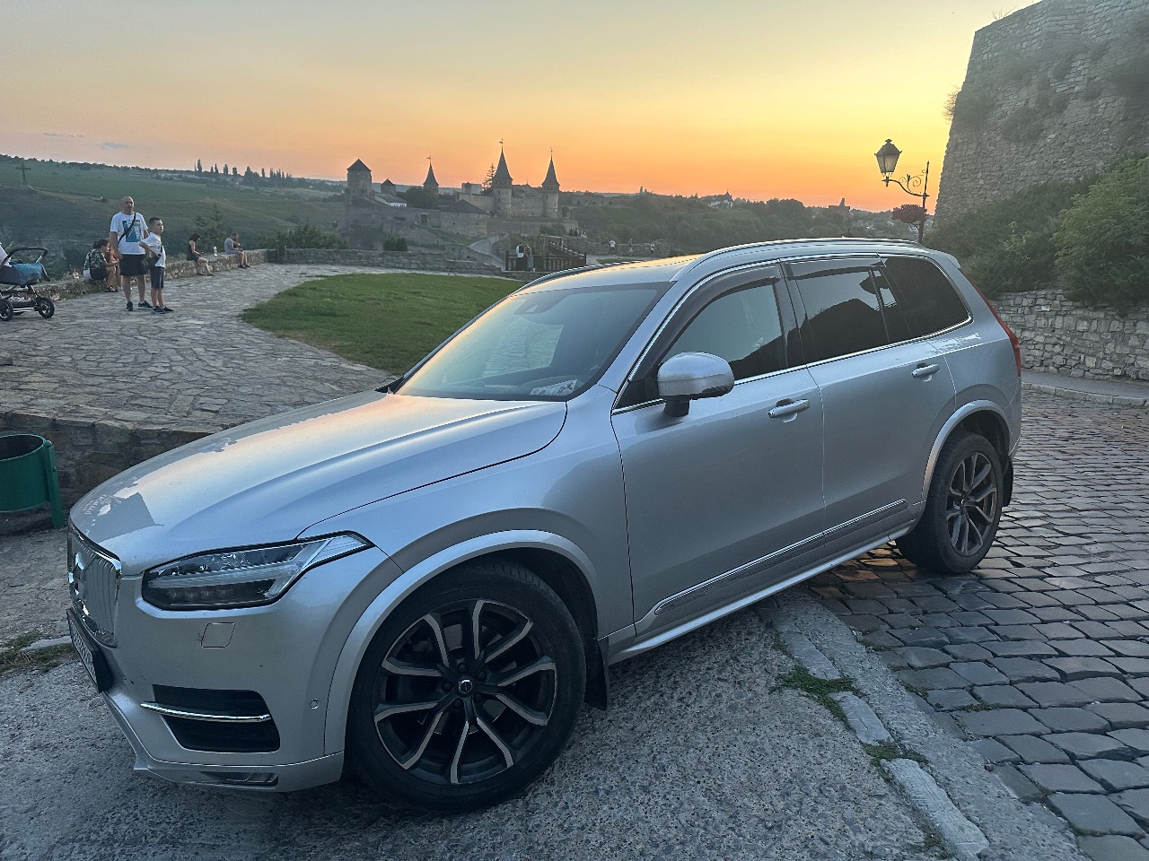 Volvo XC90 - фото 7