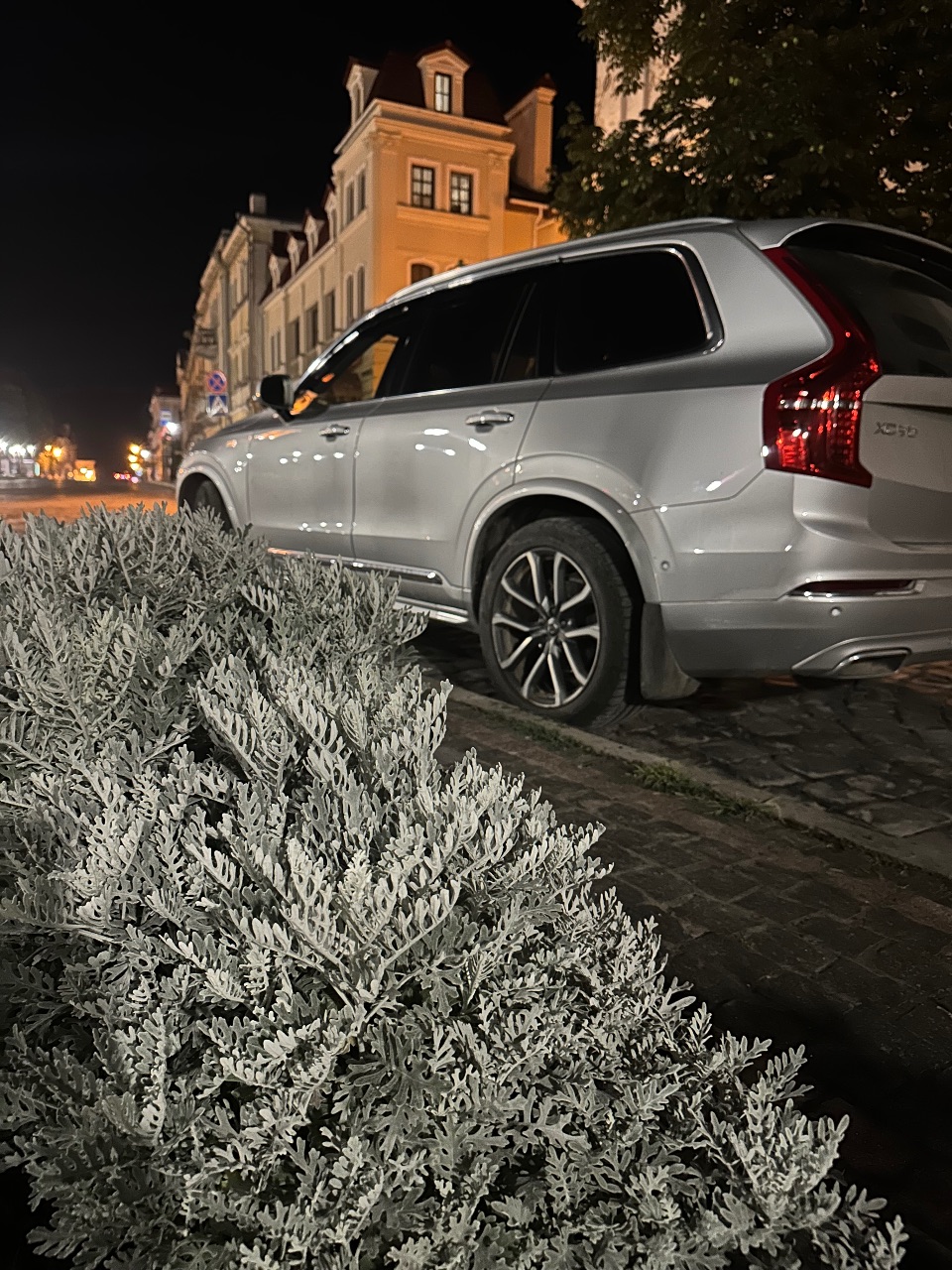 Volvo XC90 - фото 5