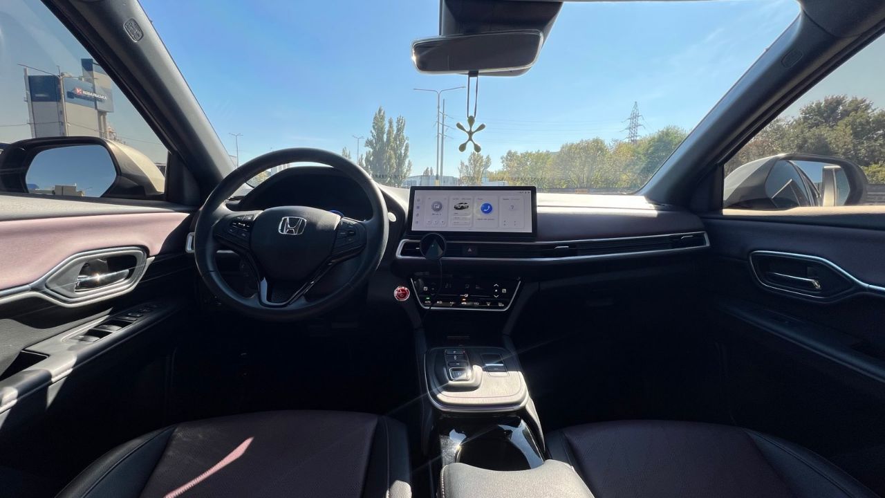 Honda M-NV - фото 12