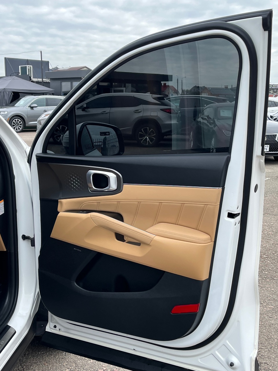 Kia Sorento - фото 7