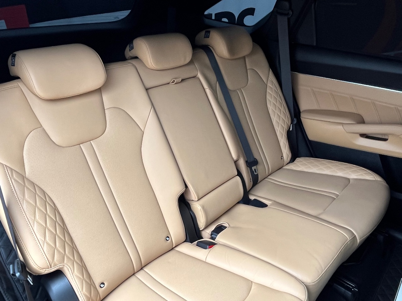 Kia Sorento - фото 8