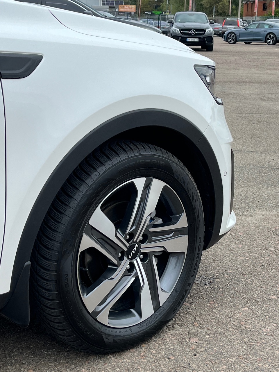 Kia Sorento - фото 10