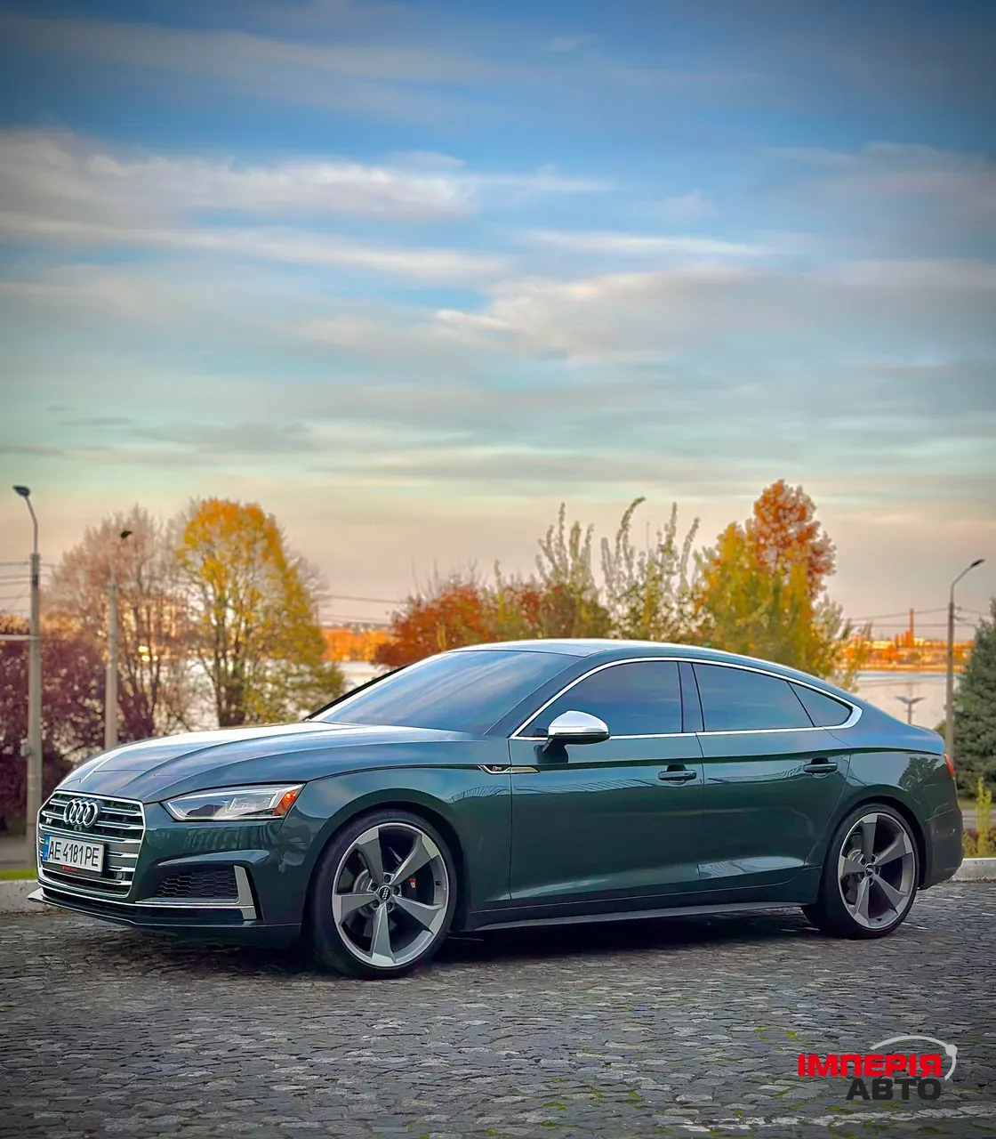 Audi S5 - фото 1