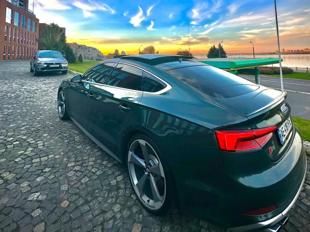 Audi S5 - фото 2