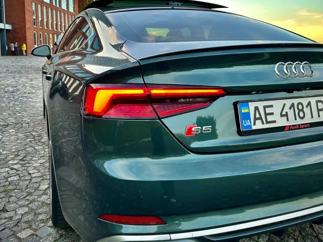 Audi S5 - фото 3