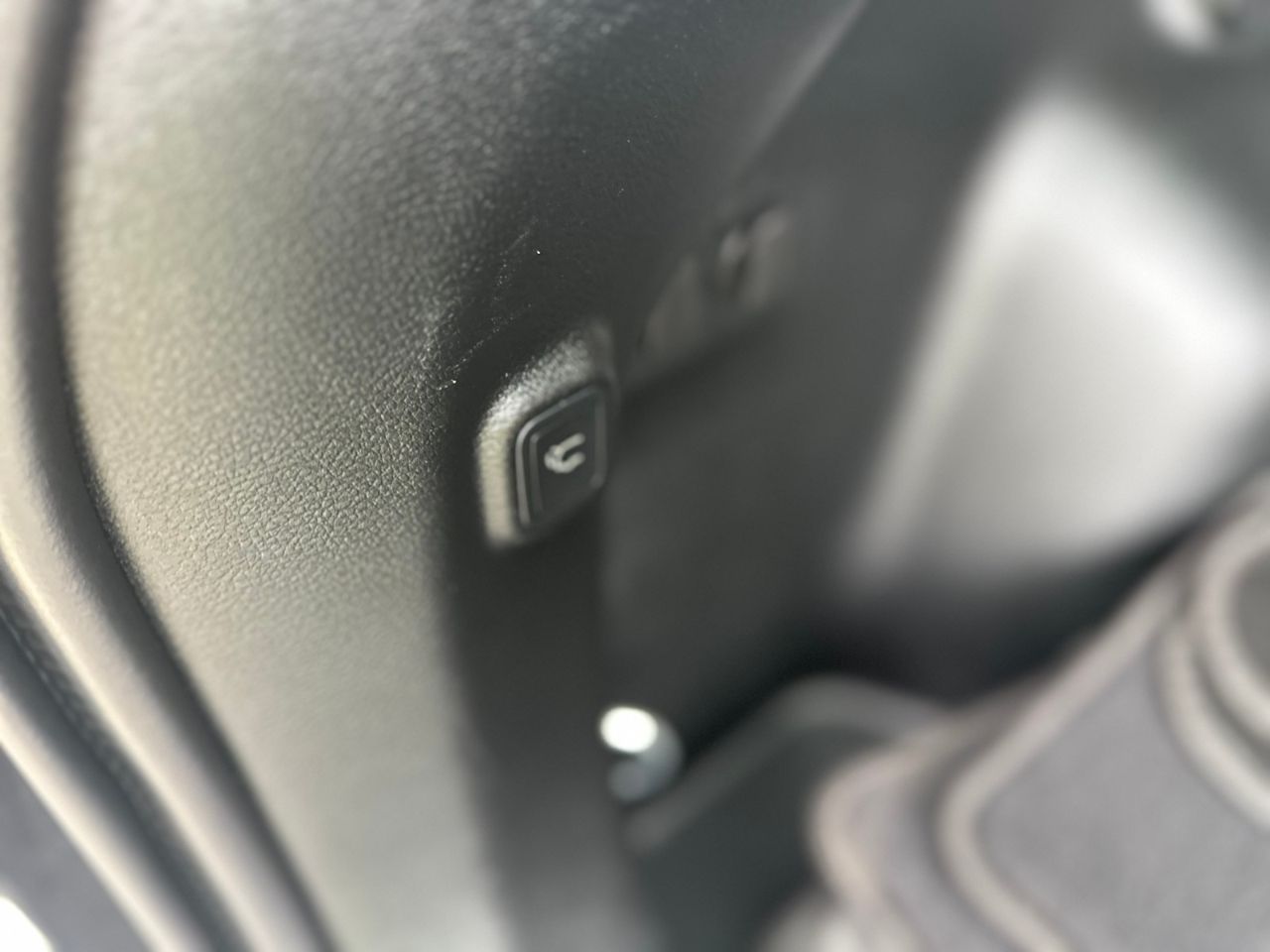 Jeep Cherokee - фото 14