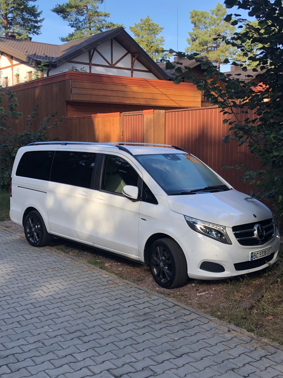 Mercedes-Benz V-Класс - фото 1