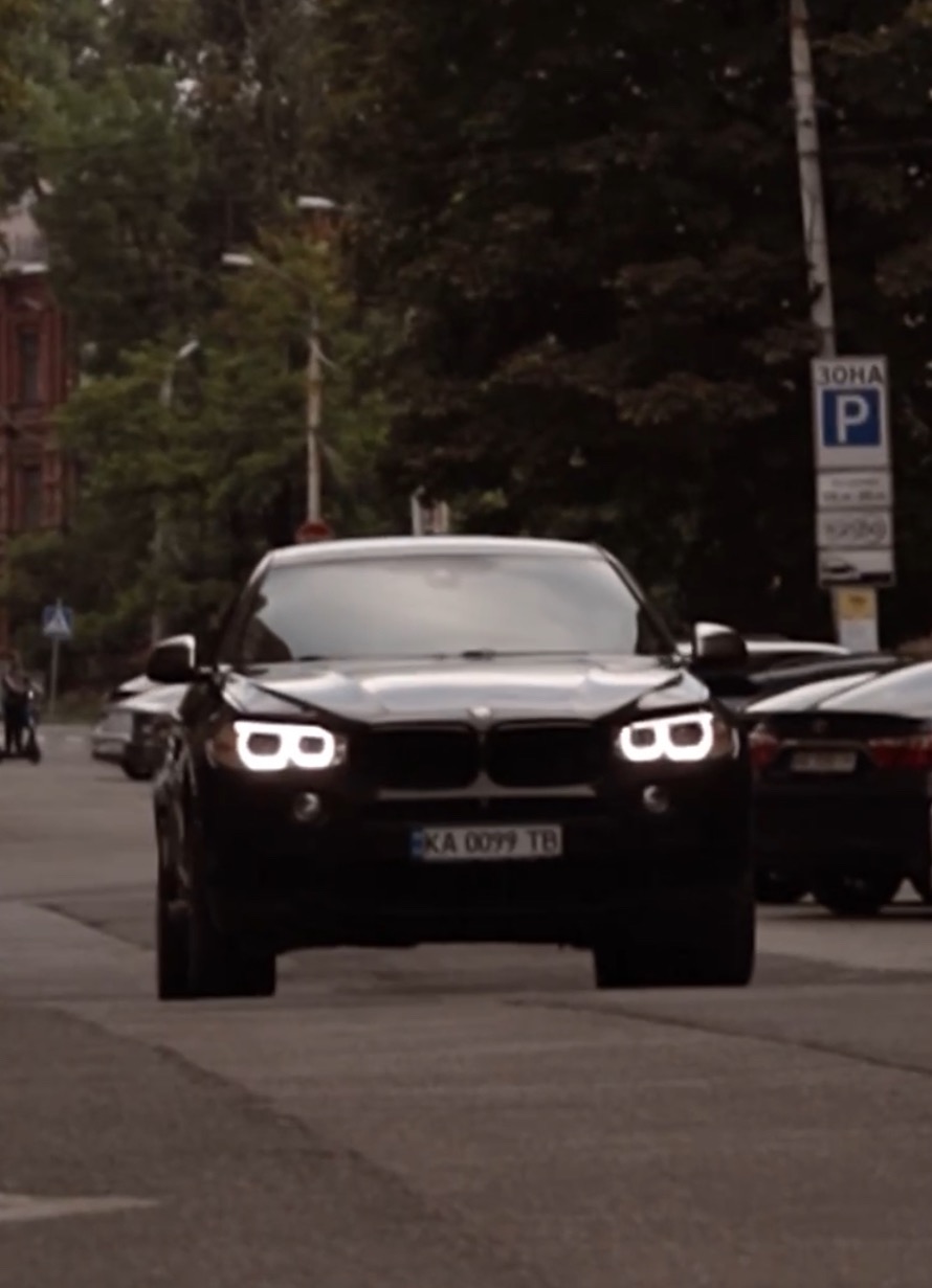 BMW X6 - фото 19