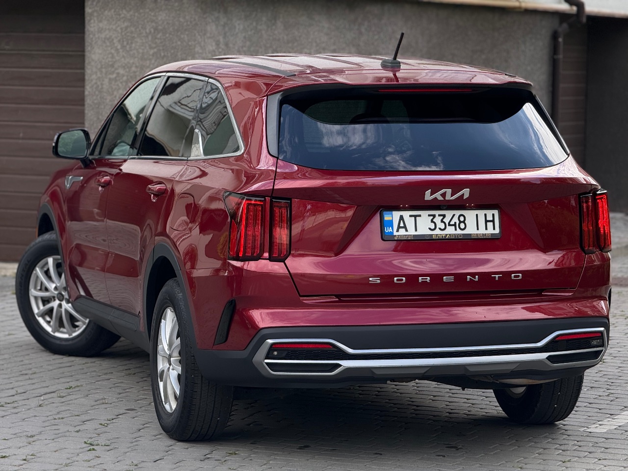 Kia Sorento - фото 6