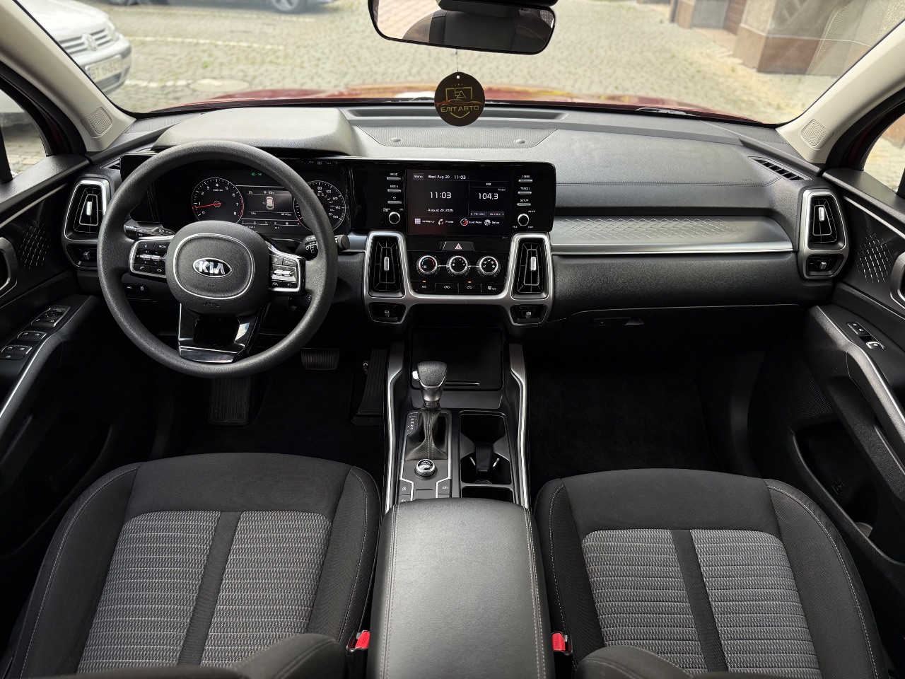 Kia Sorento - фото 9