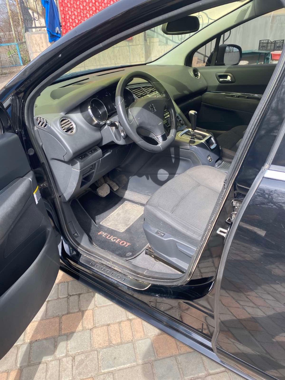 Peugeot 5008 - фото 14