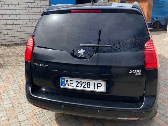 Peugeot 5008 - фото 3