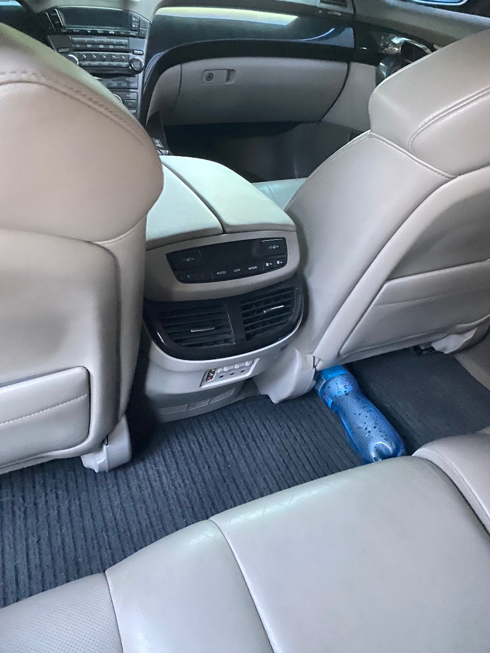 Acura MDX - фото 4