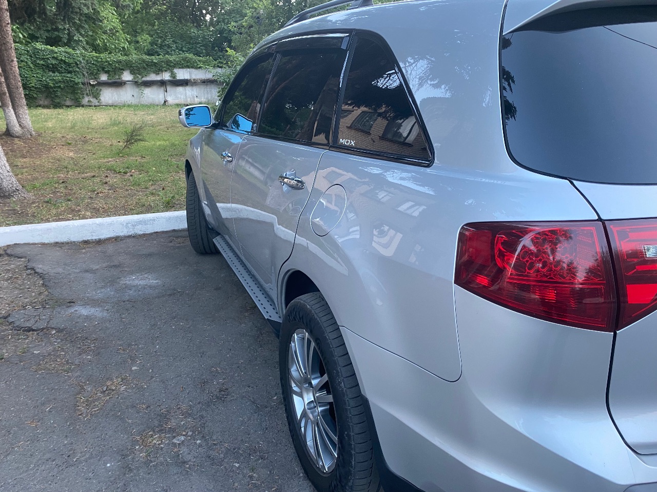 Acura MDX - фото 10