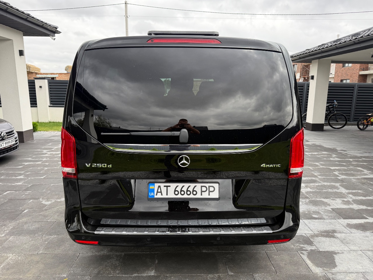 Mercedes-Benz V-Класс - фото 10