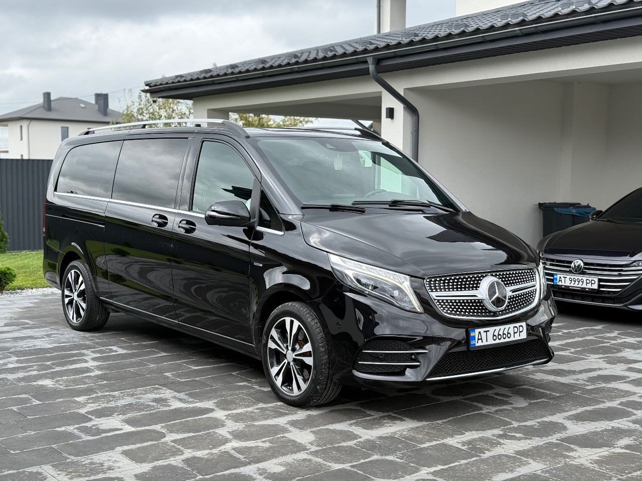 Mercedes-Benz V-Класс - фото 2