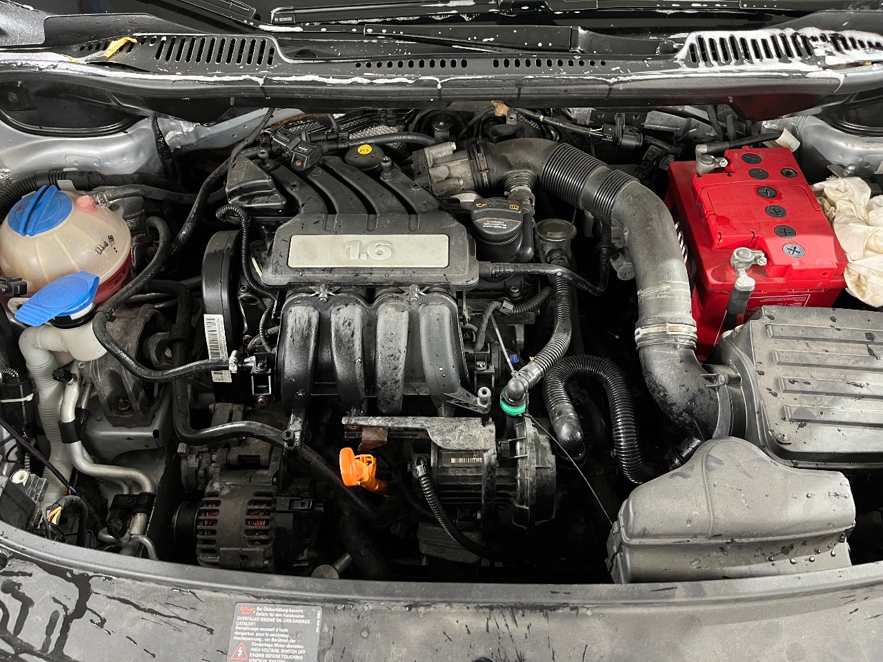 Volkswagen Touran - фото 8