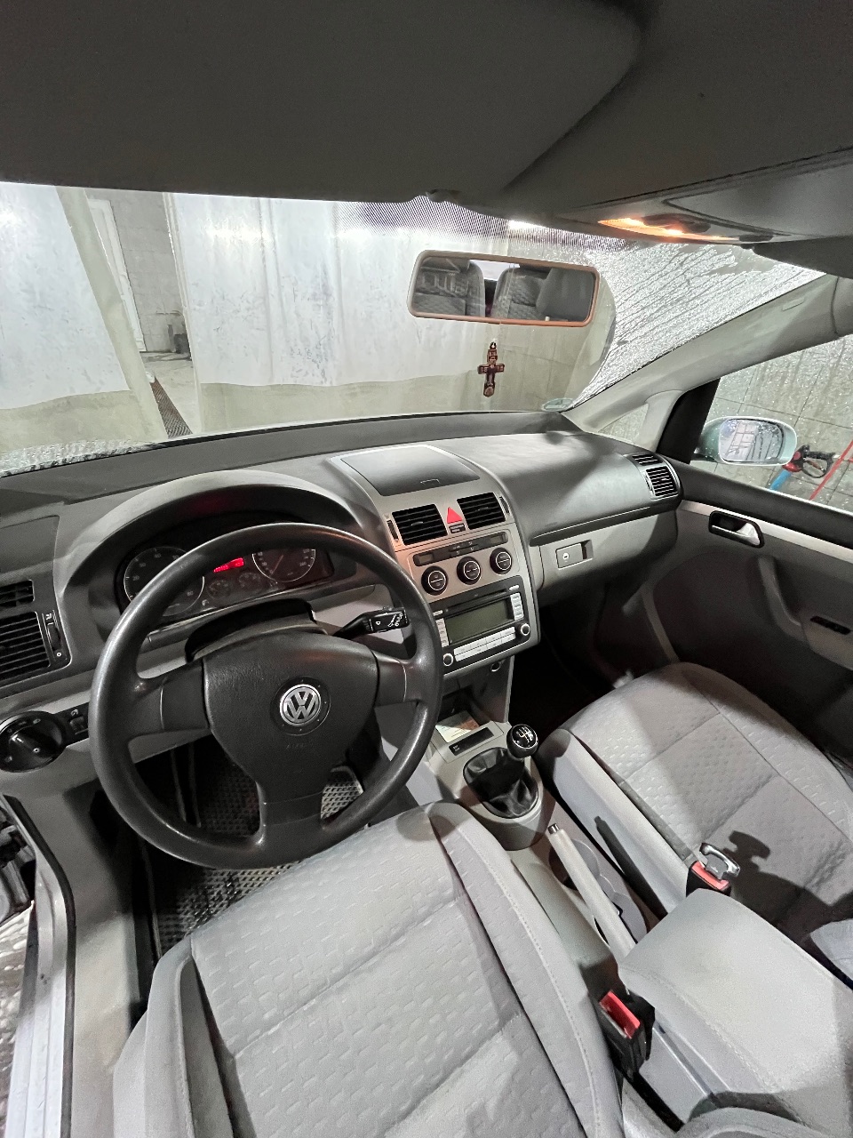 Volkswagen Touran - фото 13