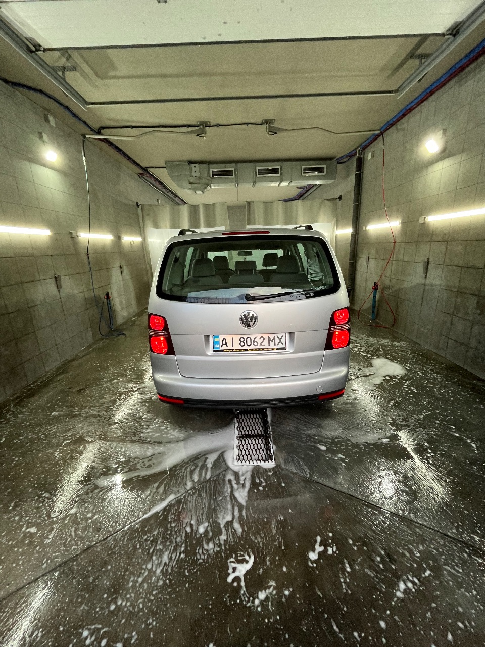 Volkswagen Touran - фото 10